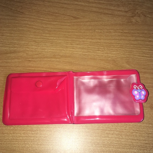 LIMITED EDITION! from 2004! Hello Kitty Wallet! - Picture 3 of 6